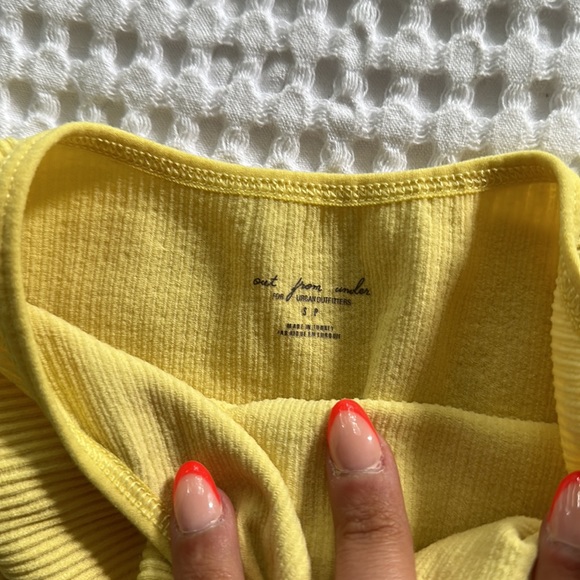 Urban Outfitters Ribbed Halter Top - Picture 3 of 3